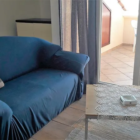 Velic Apartment *