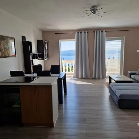 Velic 茨里克韦尼察