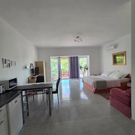 Velic Apartament