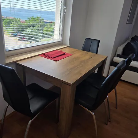 Velic Apartament *